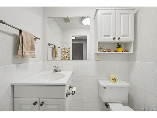 7800 Gregory Dr, Berthoud, CO 80513