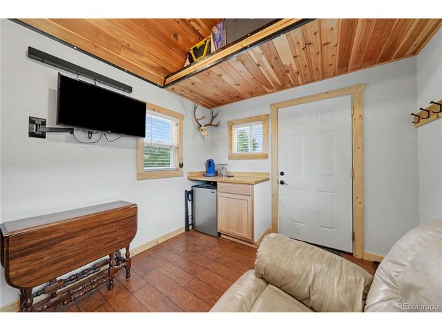 7800 Gregory Dr, Berthoud, CO 80513