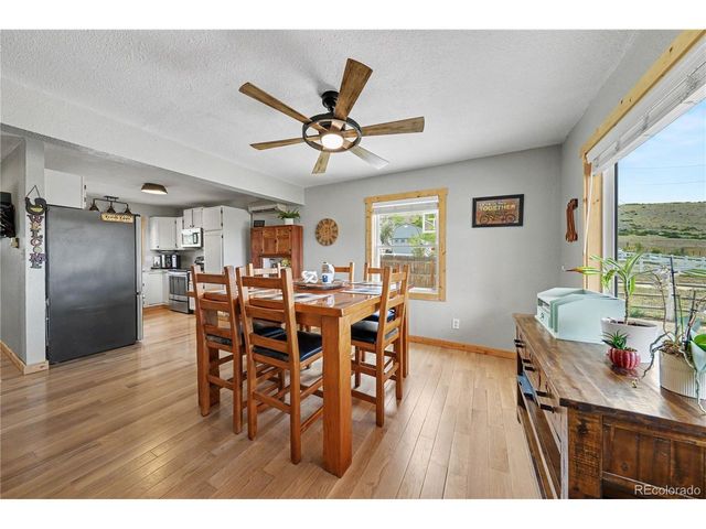 7800 Gregory Dr, Berthoud, CO 80513
