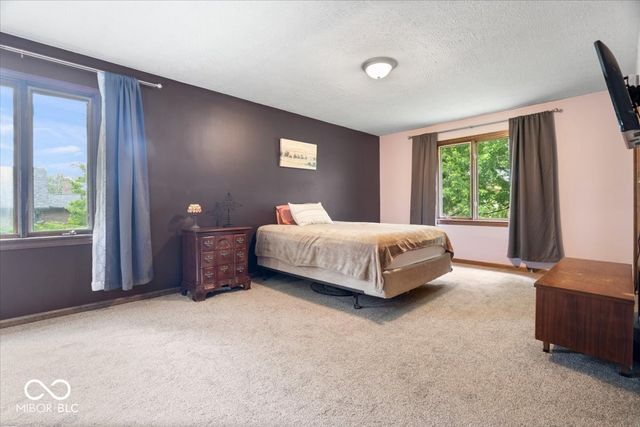 7018 Creekwood Estates, Brownsburg, IN 46112