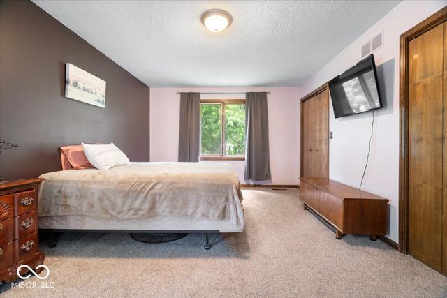7018 Creekwood Estates, Brownsburg, IN 46112