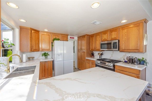 35750 Panorama, Yucaipa, CA 92399