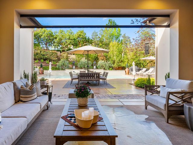 3693 Greenview Dr, El Dorado Hills, CA 95762