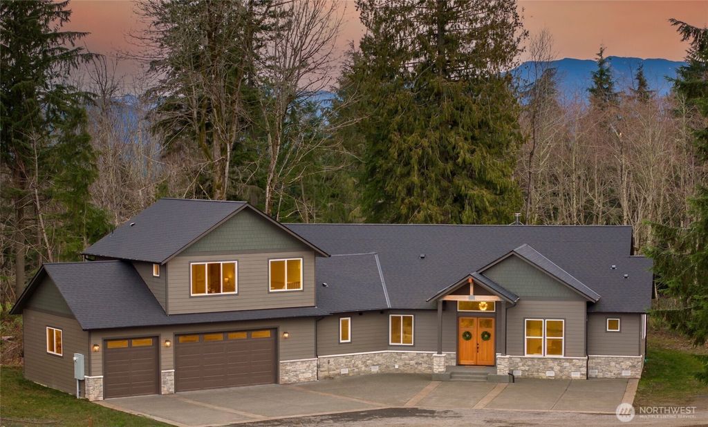 26181 276th Avenue SE, Ravensdale, WA 98051
