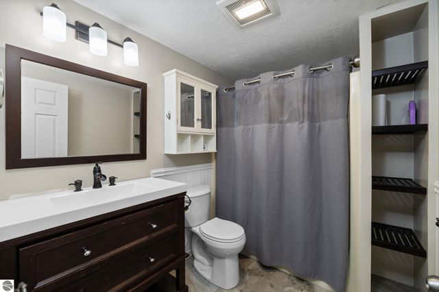 3303 Columbine Court, Traverse City, MI 49686