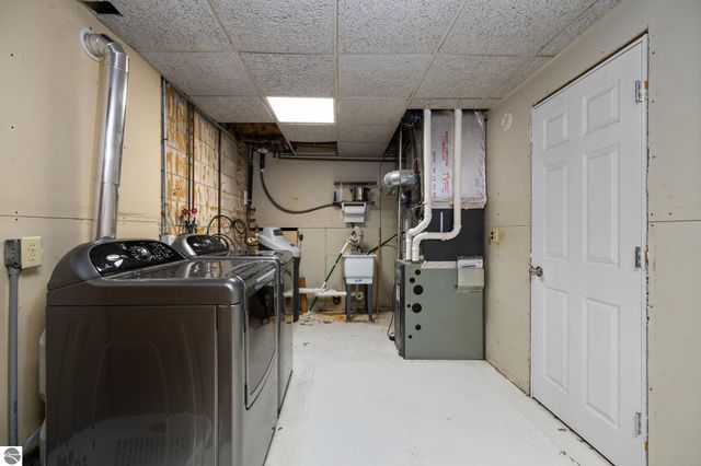 3303 Columbine Court, Traverse City, MI 49686