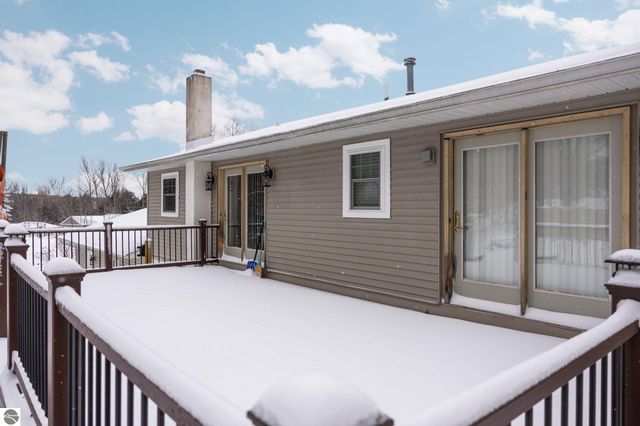 3303 Columbine Court, Traverse City, MI 49686