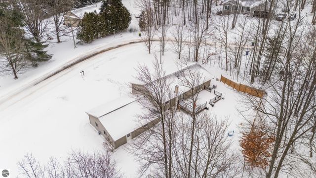 3303 Columbine Court, Traverse City, MI 49686