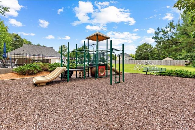 32 Riverbirch Way, Sharpsburg, GA 30277