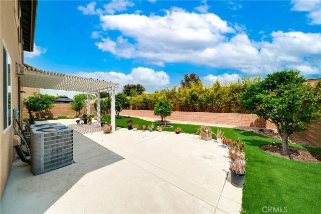 5676 Avocet, Jurupa Valley, CA 91752
