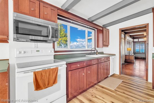 4488 Gratiot Avenue, Port Huron, MI 48060