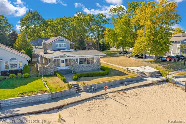 4488 Gratiot Avenue, Port Huron, MI 48060