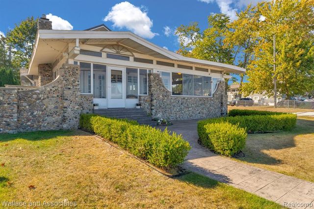 4488 Gratiot Avenue, Port Huron, MI 48060