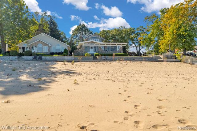 4488 Gratiot Avenue, Port Huron, MI 48060