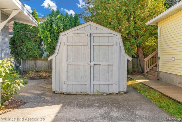 4488 Gratiot Avenue, Port Huron, MI 48060