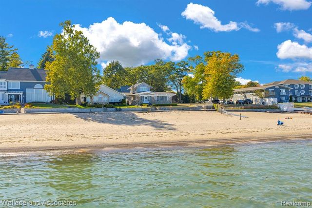 4488 Gratiot Avenue, Port Huron, MI 48060