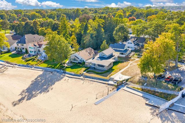 4488 Gratiot Avenue, Port Huron, MI 48060