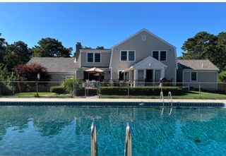 14 Heritages Drive, Yarmouth, MA 02673