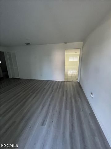 1402 SE 34 ST, Cape Coral, FL 33904