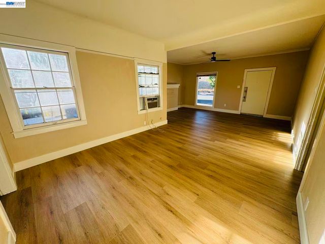 1034 x st, Sacramento, CA 95818