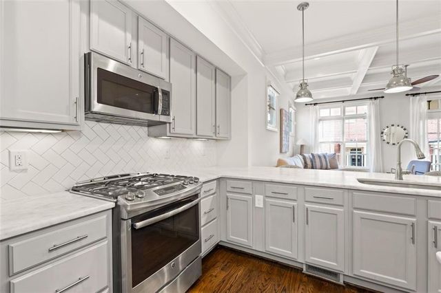 821 Virginia Park NE Circle, Atlanta, GA 30306