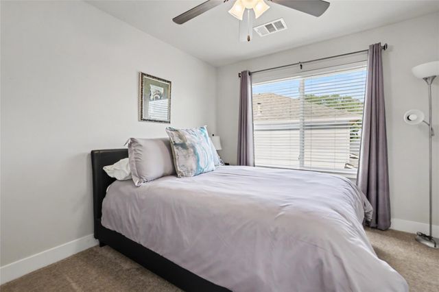 555 River Bluff CIR, Georgetown, TX 78626