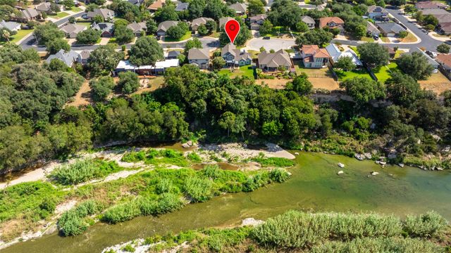 555 River Bluff CIR, Georgetown, TX 78626