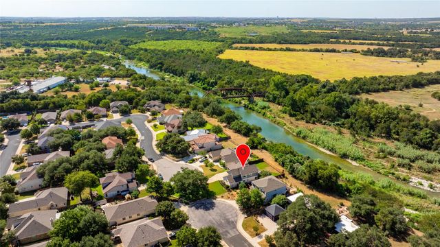 555 River Bluff CIR, Georgetown, TX 78626
