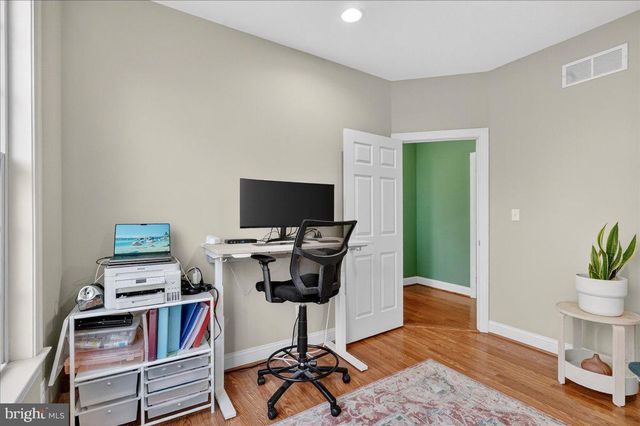 4215 FERGUSON DR, Doylestown, PA 18902