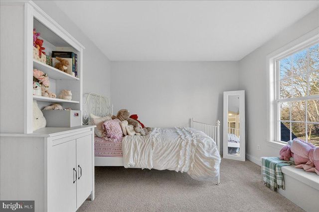 4215 FERGUSON DR, Doylestown, PA 18902