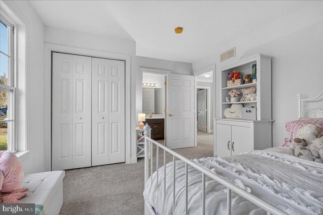 4215 FERGUSON DR, Doylestown, PA 18902