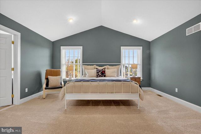 4215 FERGUSON DR, Doylestown, PA 18902