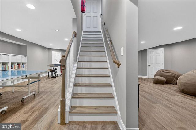 4215 FERGUSON DR, Doylestown, PA 18902