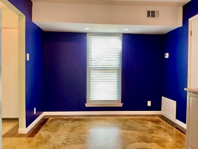 9103 Comburg DR, Austin, TX 78748