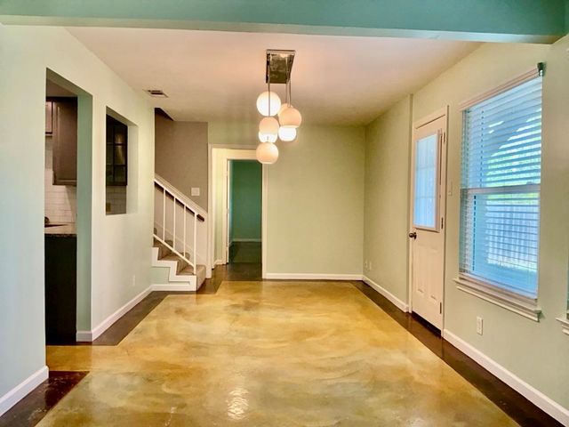 9103 Comburg DR, Austin, TX 78748