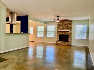 9103 Comburg DR, Austin, TX 78748