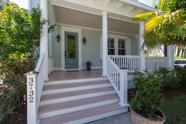 3732 Abercrombie Court, Mount Pleasant, SC 29466