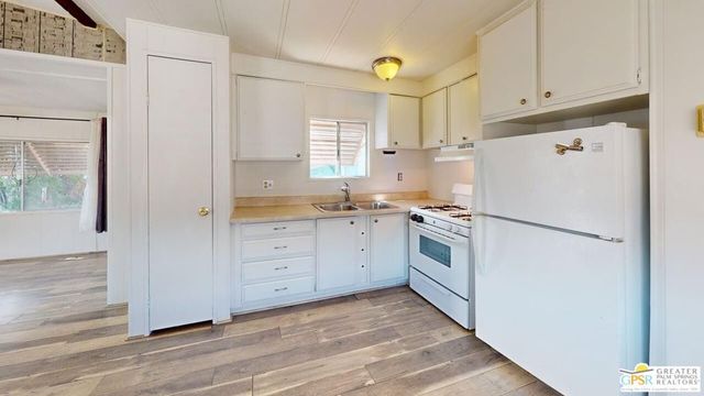 18555 Roberts Road 8, Desert Hot Springs, CA 92241
