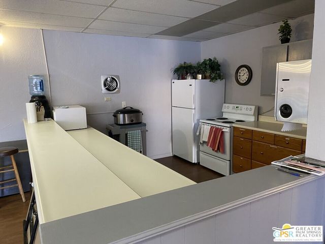 18555 Roberts Road 8, Desert Hot Springs, CA 92241