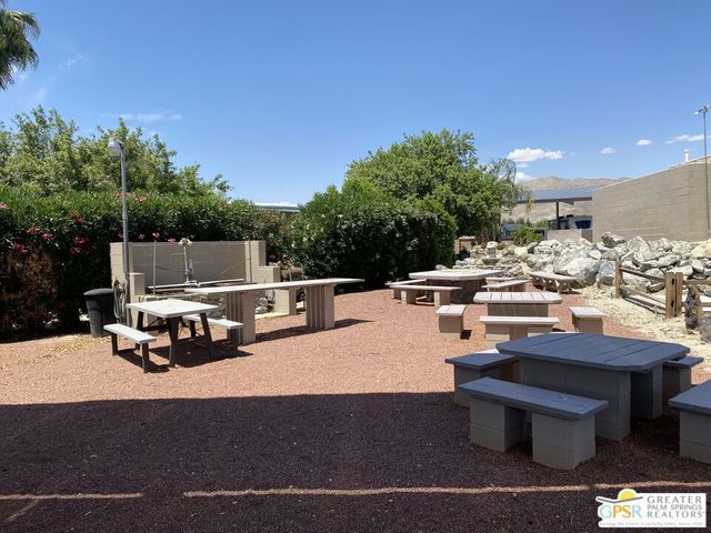 18555 Roberts Road 8, Desert Hot Springs, CA 92241