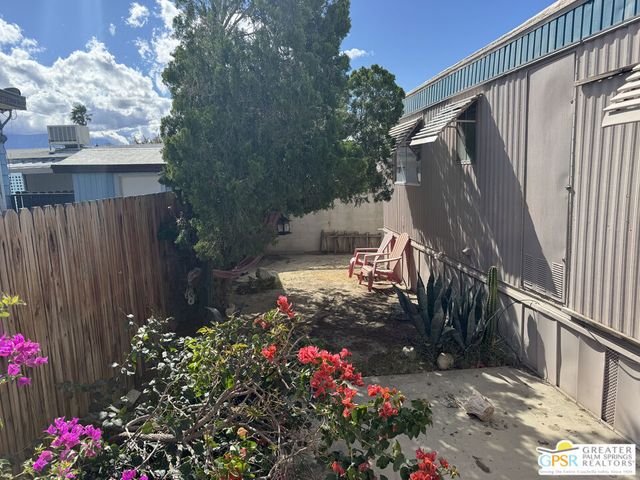 18555 Roberts Road 8, Desert Hot Springs, CA 92241