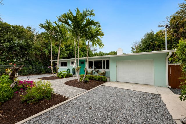 32 Park Road, Upper Matecumbe Key Islamorada, FL 33036