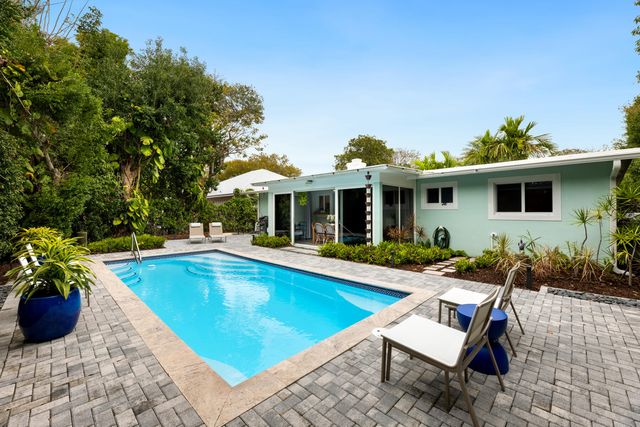 32 Park Road, Upper Matecumbe Key Islamorada, FL 33036