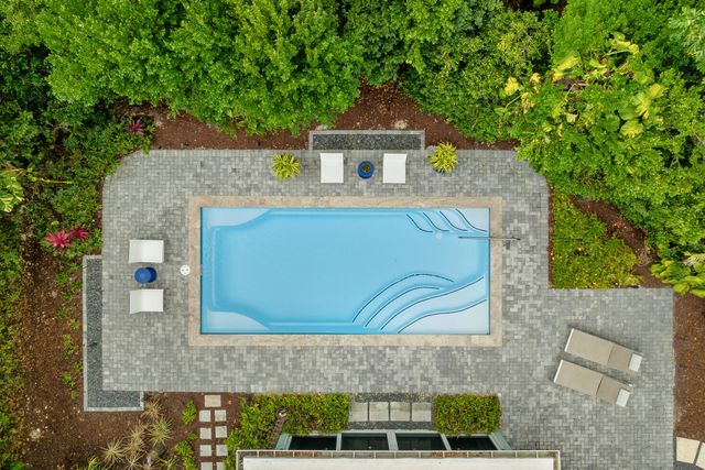 32 Park Road, Upper Matecumbe Key Islamorada, FL 33036