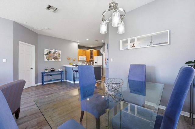 3758 PARKRIDGE CIRCLE 24-201, Sarasota, FL 34243