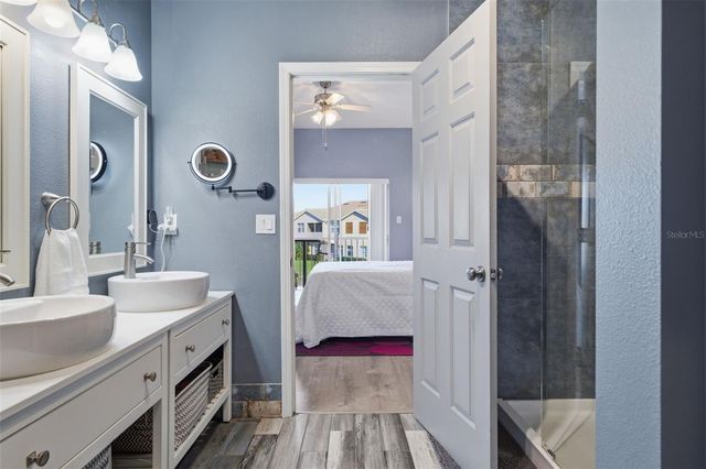 3758 PARKRIDGE CIRCLE 24-201, Sarasota, FL 34243