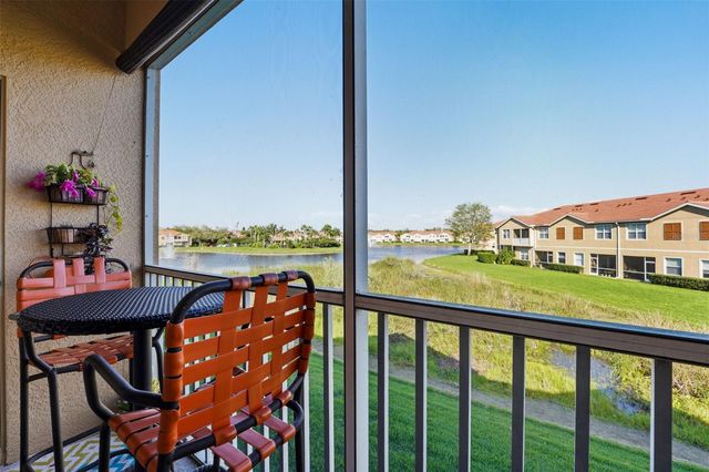 3758 PARKRIDGE CIRCLE 24-201, Sarasota, FL 34243