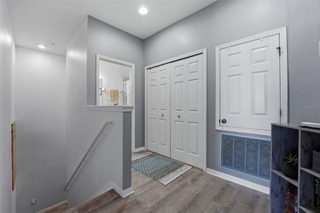 3758 PARKRIDGE CIRCLE 24-201, Sarasota, FL 34243