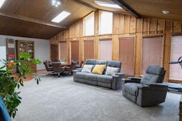 110 Dallam Avenue, Dumas, TX 79029