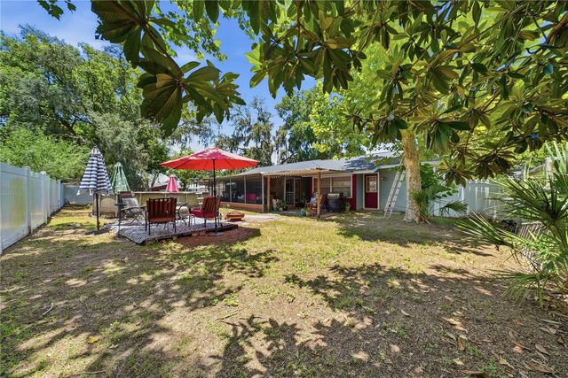 3801 UPLAND PLACE, Valrico, FL 33594